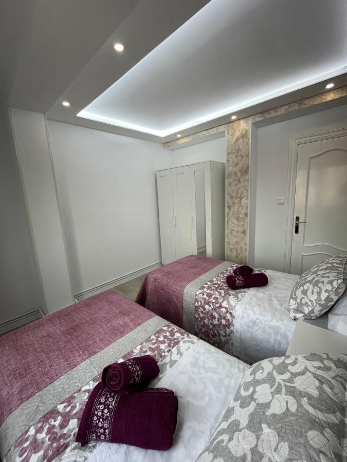 Apartamentos C&E Haro Luaran gambar
